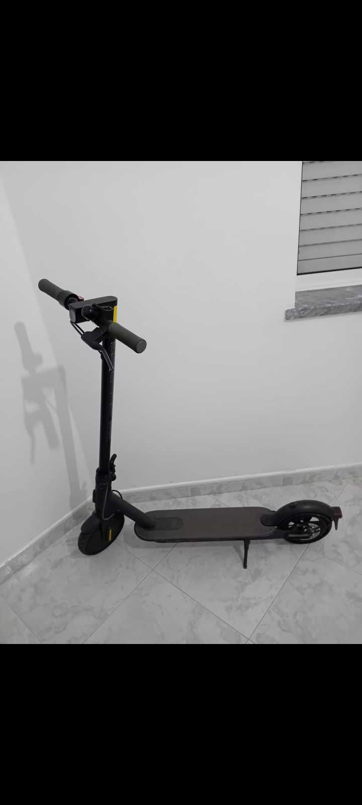 Trotibete eletrica Xiaomi Essential (Negociavel)