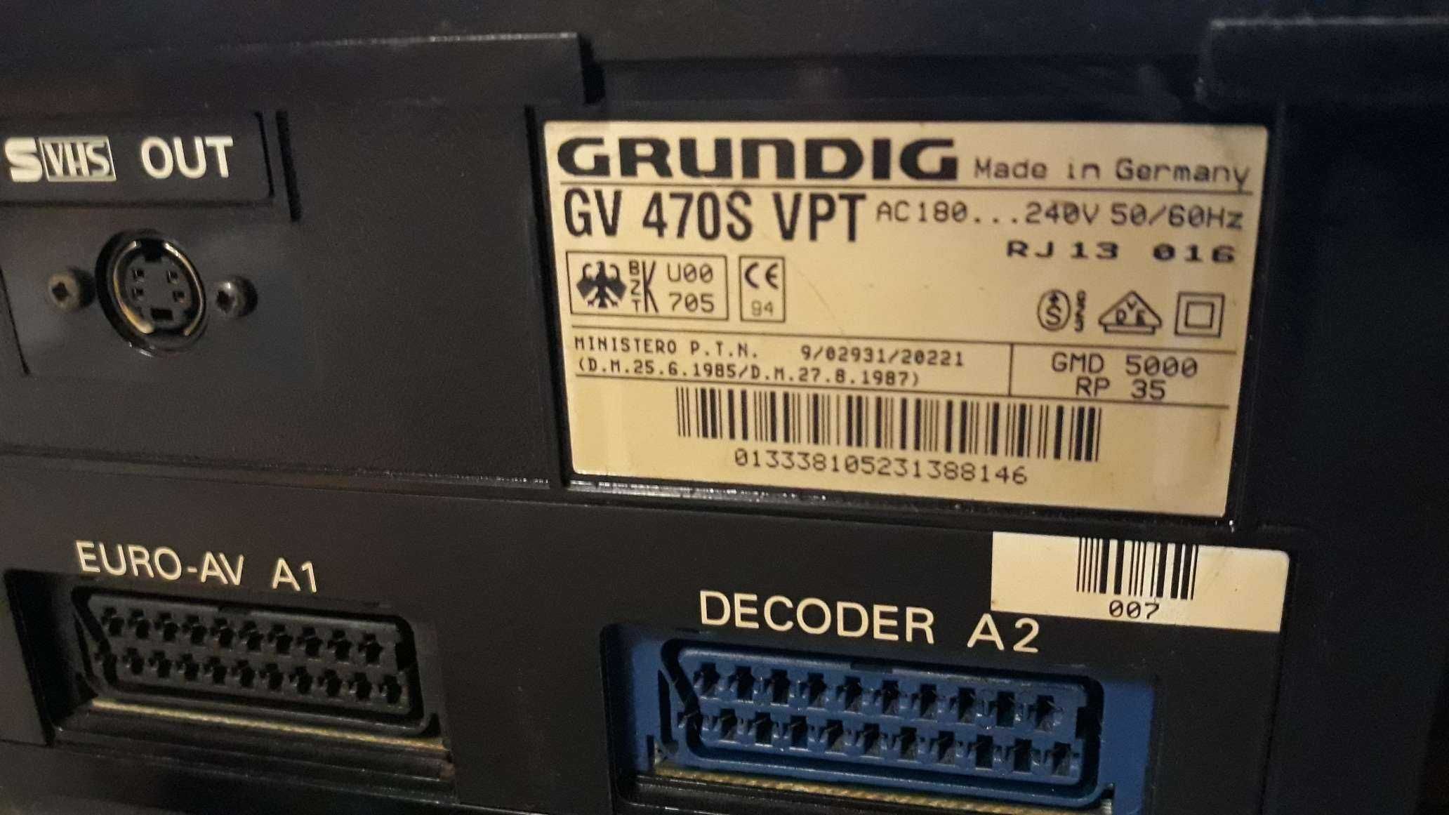 Grundig S-VHS GV- 470s   - Magnetowid  (Video :)