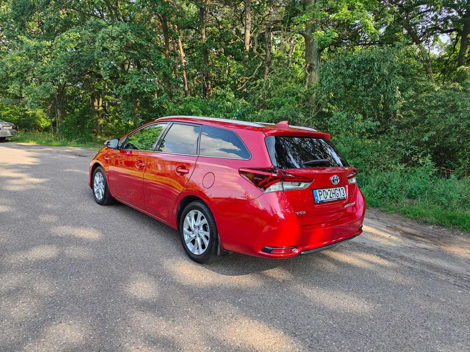 Toyota AURIS Salon PL.Full opcja,HYBRiD,Automat,Zadbany