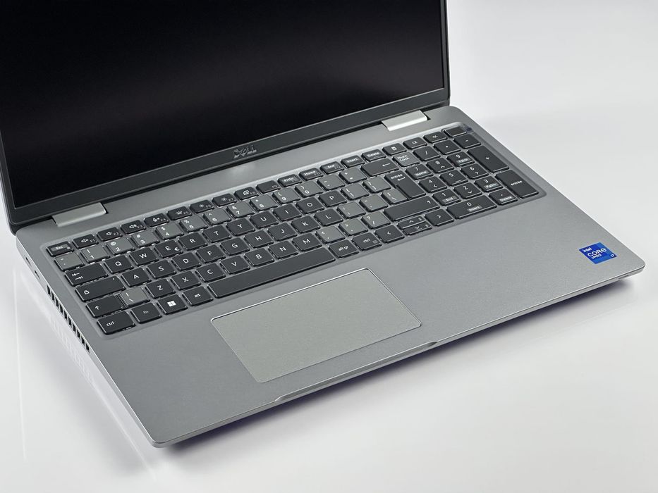 Laptop DELL Latitude 5520 | i7-1185G7 / FHD / DOTYKOWY / MX 450 / FV23