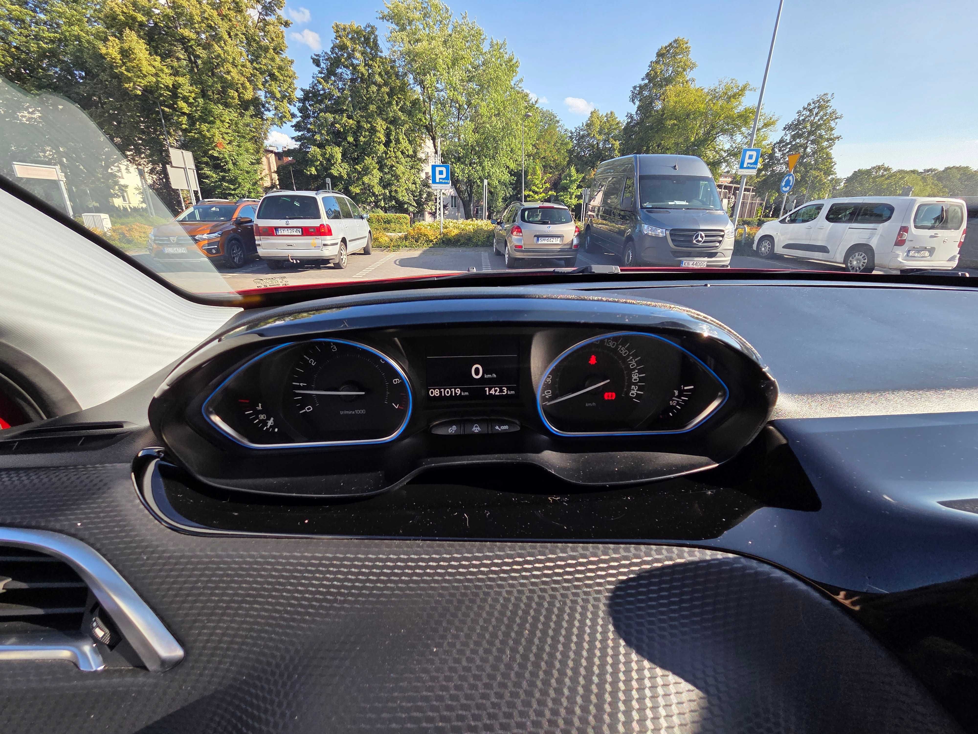 Peugeot 2008 silnik 1.2 PureTech 96kW