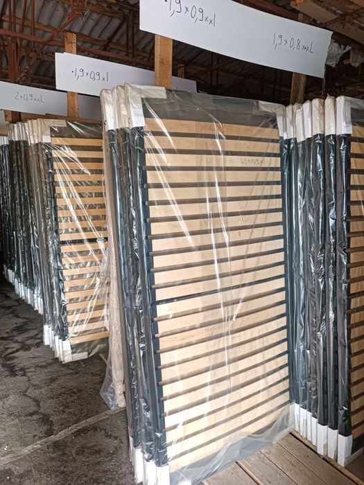 Каркаси ліжок профіль 30х30мм., в наявності двоспальні та односпальні,