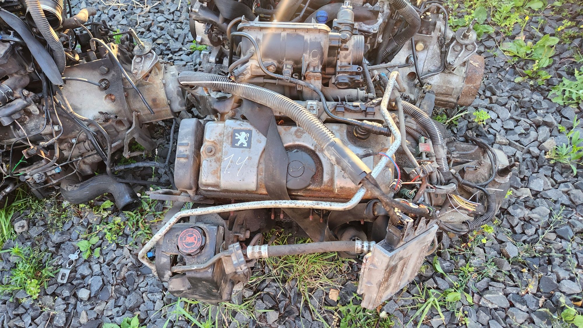 Двигун двигатель  ДВС 2.0 бензин Peugeot Citroen EW10/D
