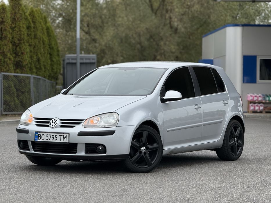 VOLKSWAGEN GOLF V 2005 , 2.0 полный привод , в идеальном состоянии