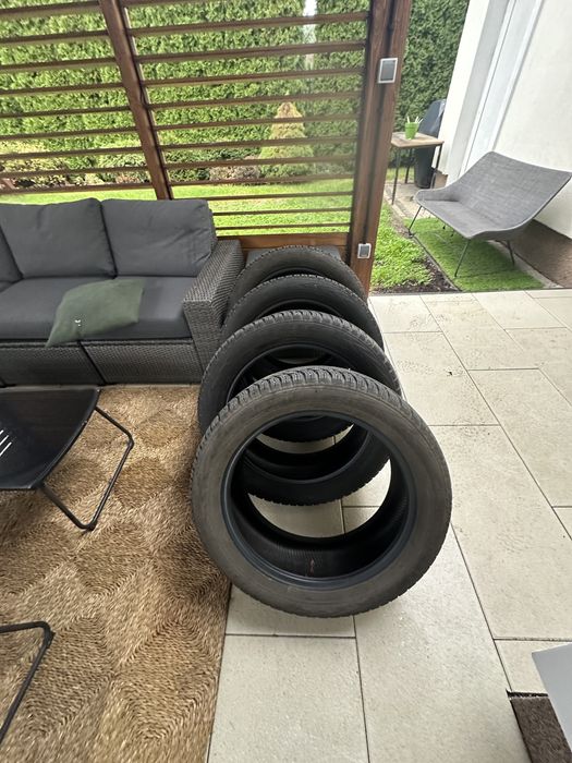 Opony zimowe Nokian 245/502/19 wr suv4 7mm 2021