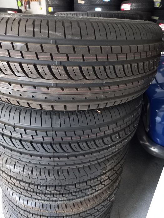 4 pneus Novos 225/55R17 Wanli