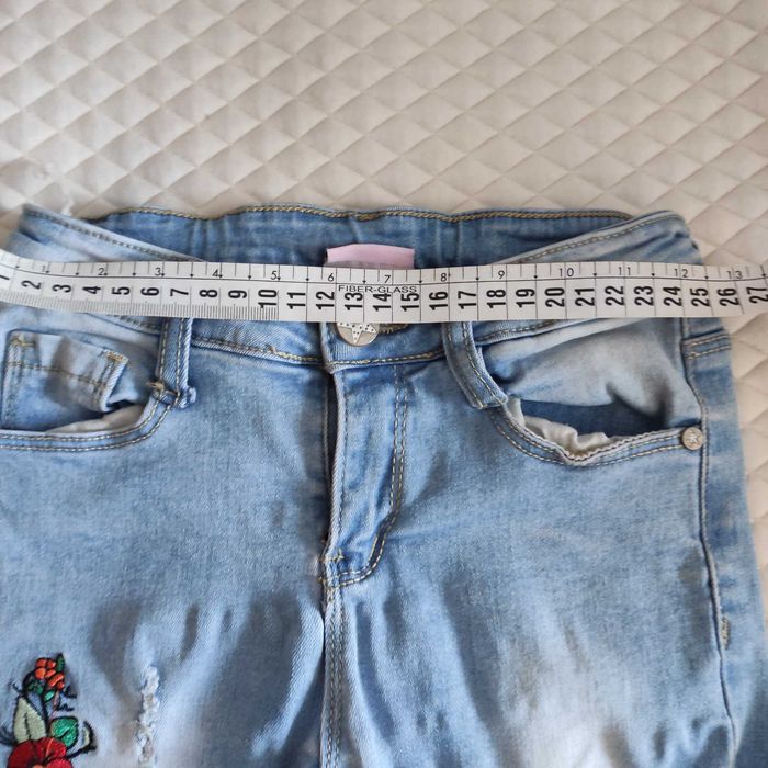 Джинсы для девочки