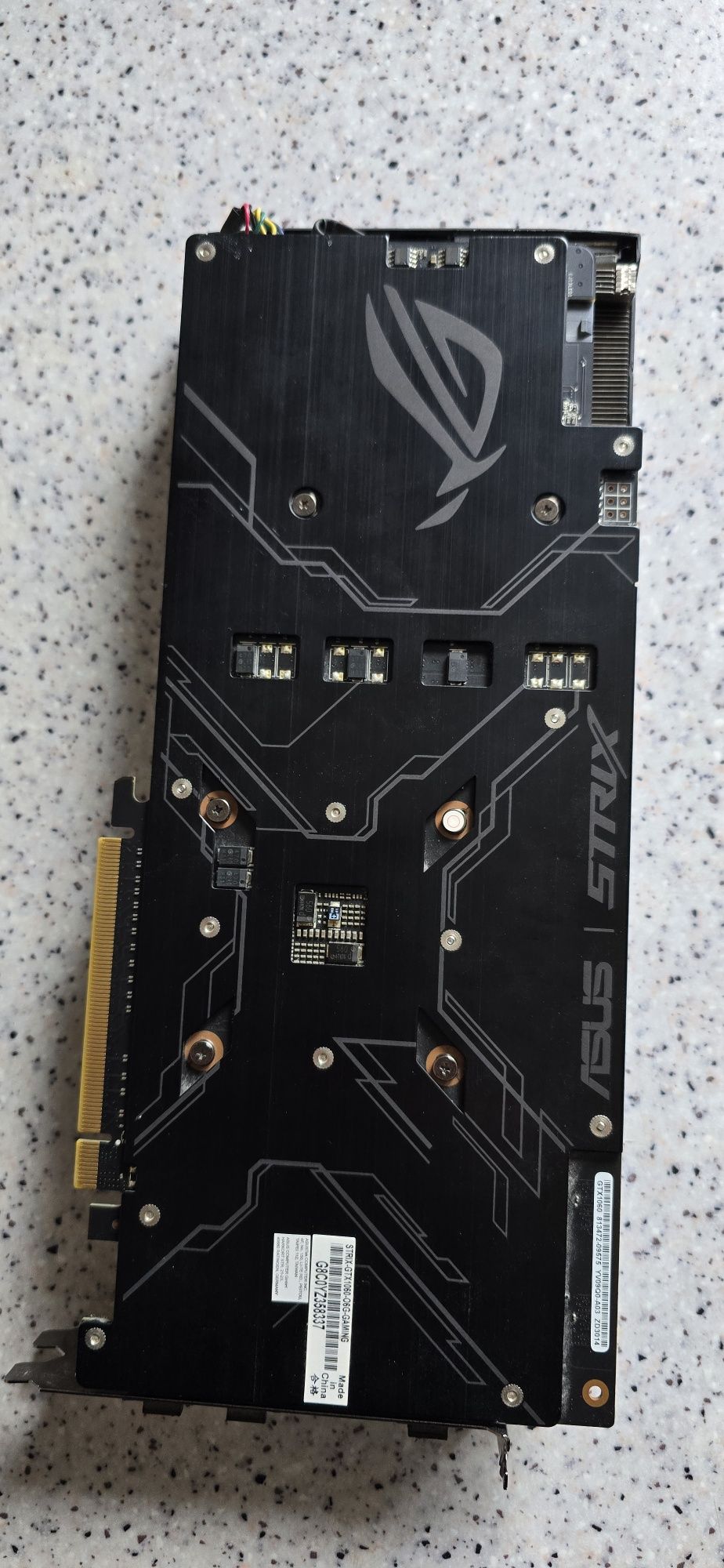Видеокарта ASUS STRIX GTX-1060-06G-GAMING