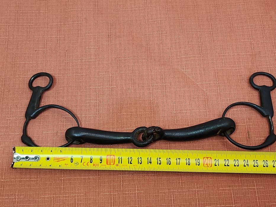 zabytkowe wędzidło wędzidłowe