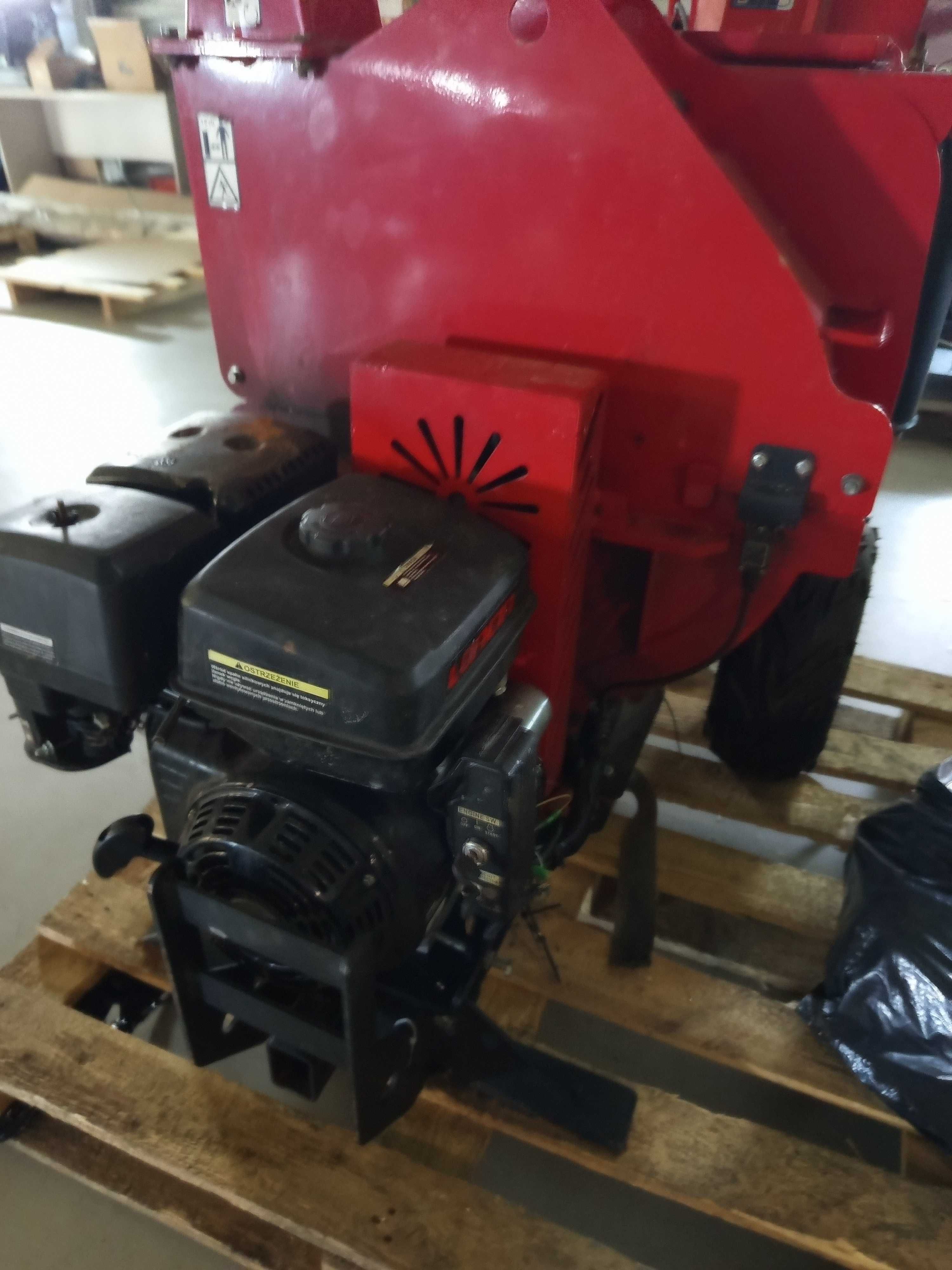 rębak tarczowy firmy Cedrus, model RB05 PRO-HE