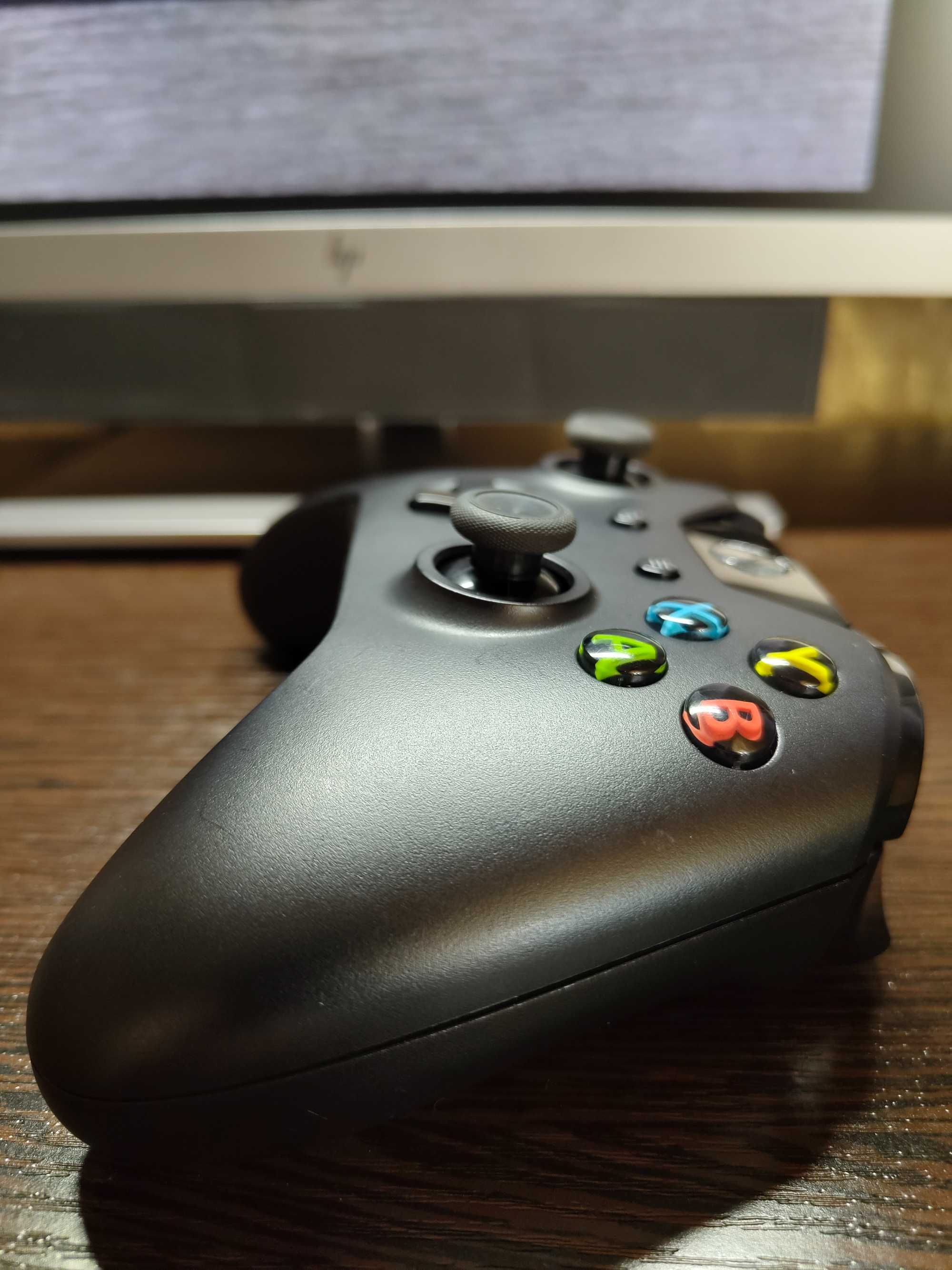 Геймпад Xbox One Controller