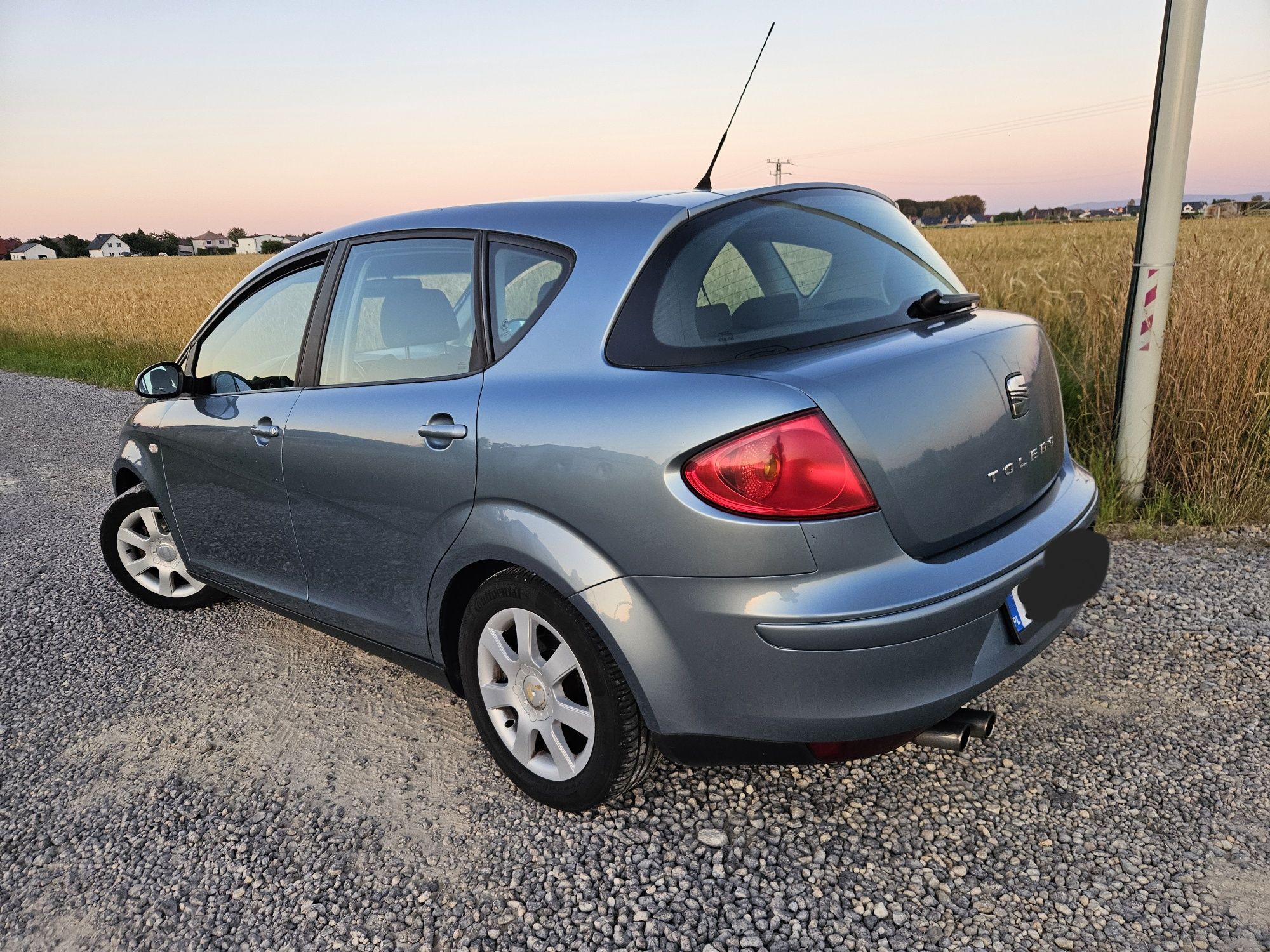 Seat Toledo 2.0 fsi 150km . Altea XL Leon