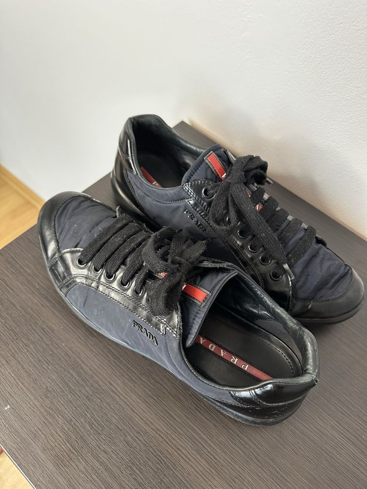 Oryginalne męskie buty Prada