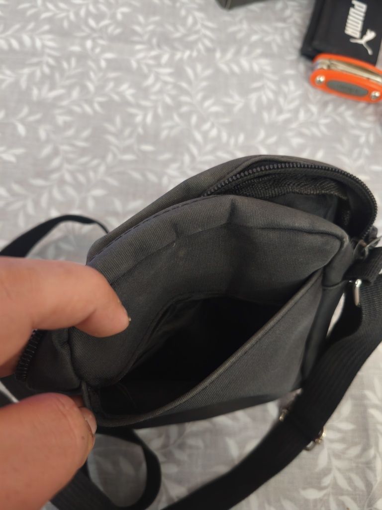 Bolsa da adidas.