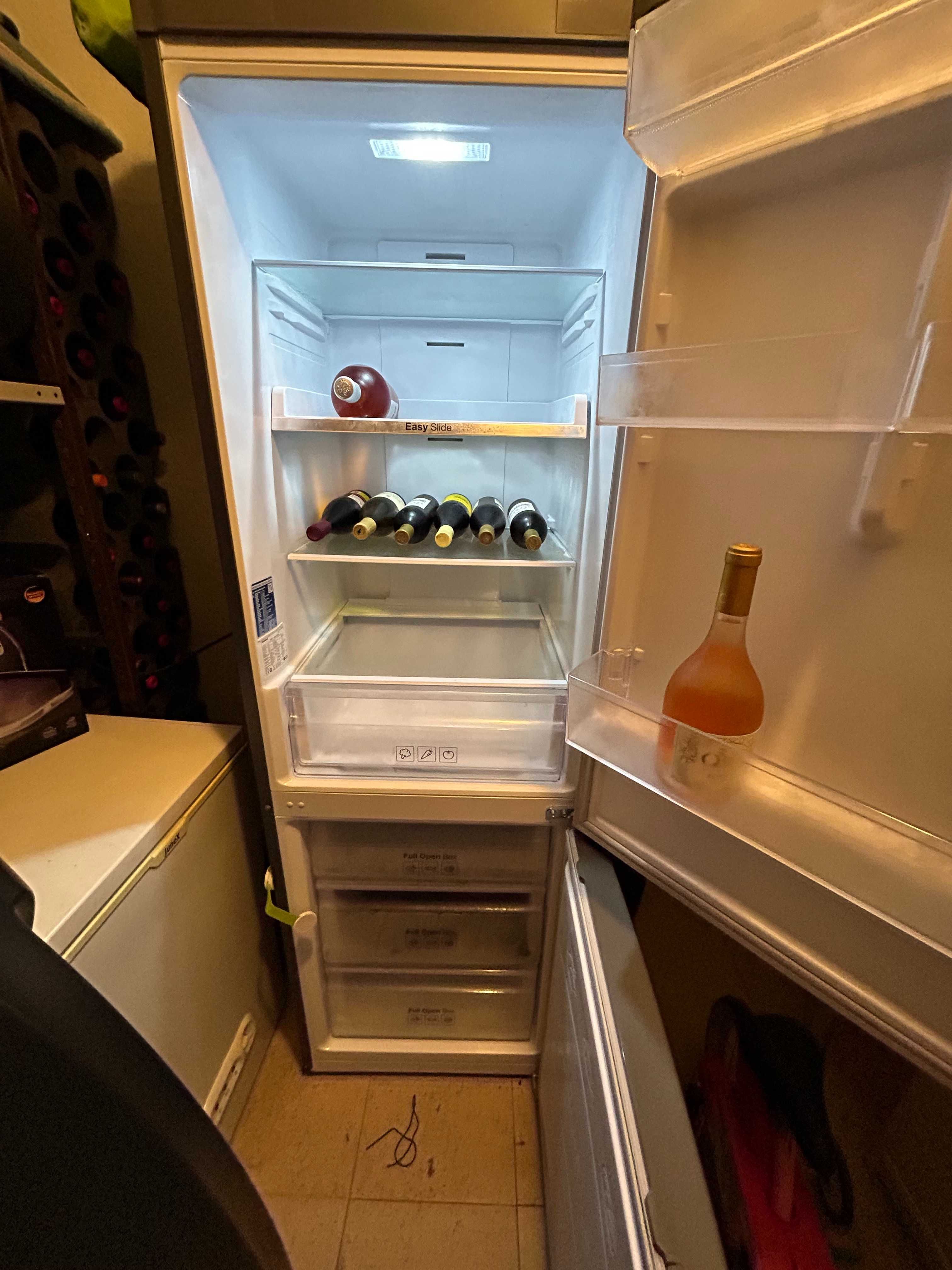 Frigorífico Combinado Samsung 310 L (212 L + 98L)