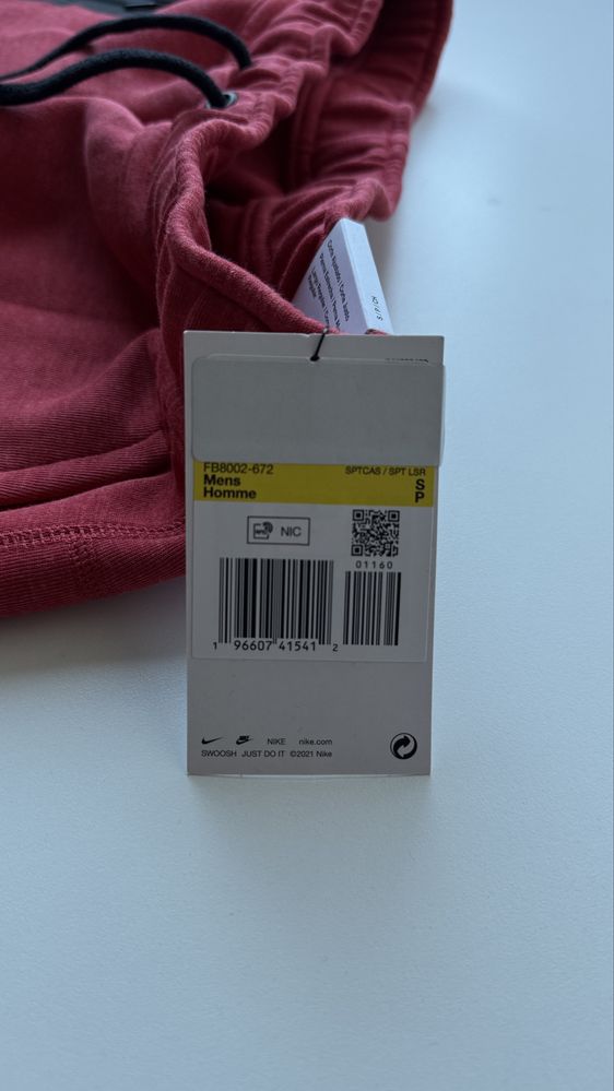 Nike Tech Fleece University Red Heather/Black rozm. S drill black