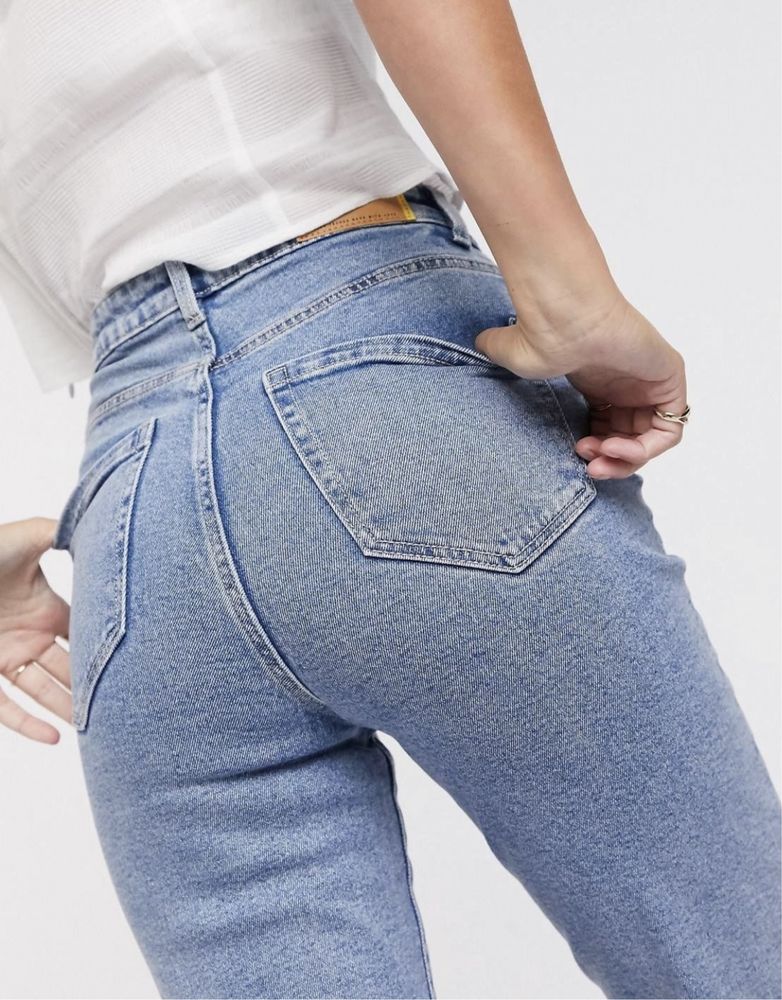 Джинси Stradivarius Mom Slim S