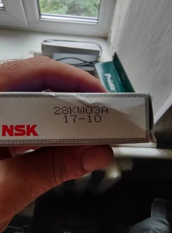 Підшипник КПП МАЗДА NSK 28KW03A HR32028XJA5