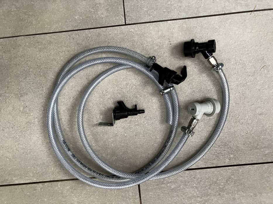 Złączki czarna i szara do ball lock keg Cornelius