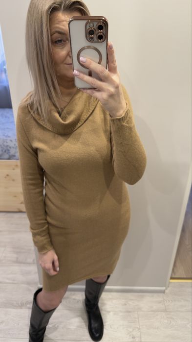 Karmelowa sweterkowa sukienka one size