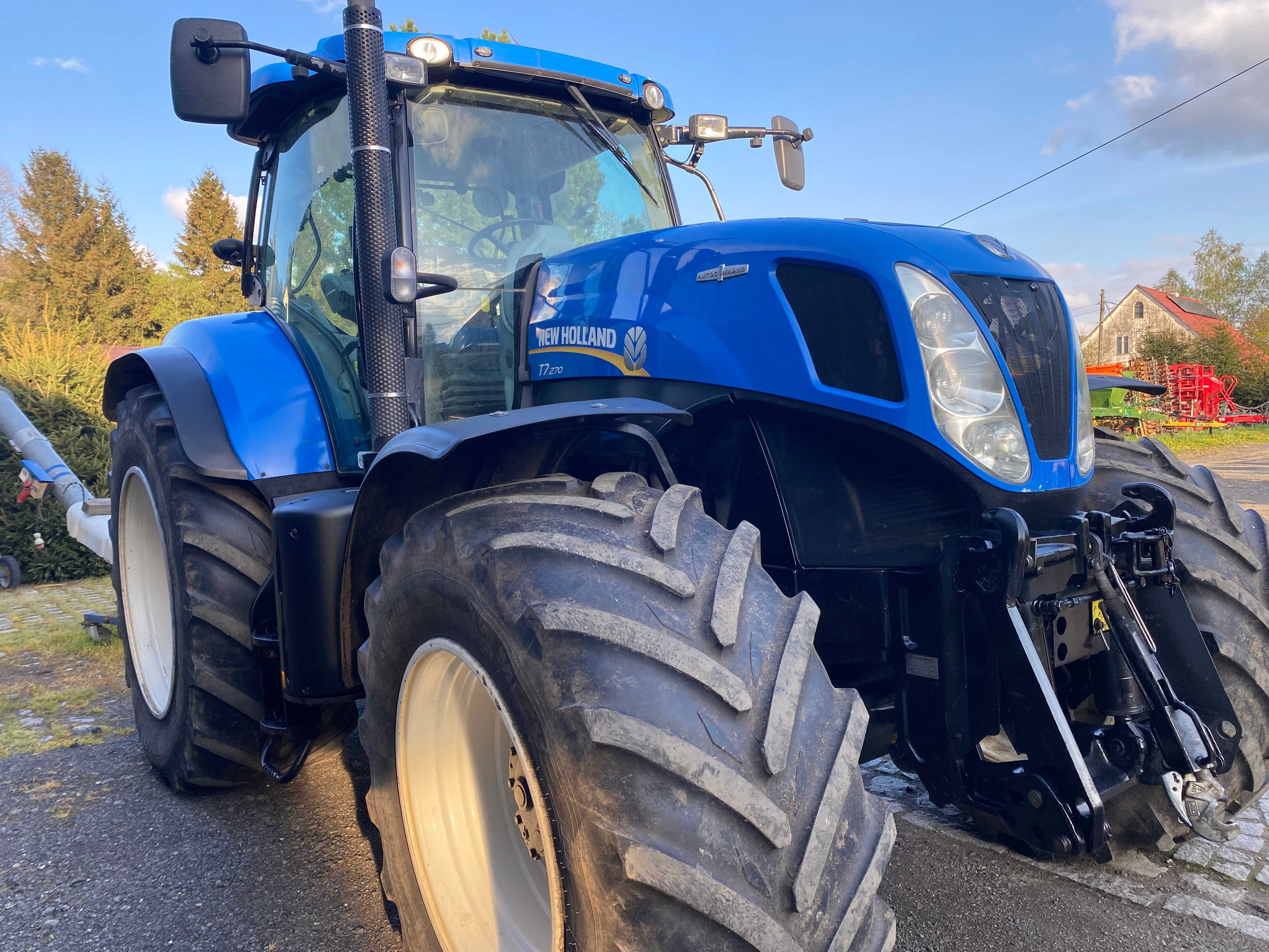 New Holland t7.270