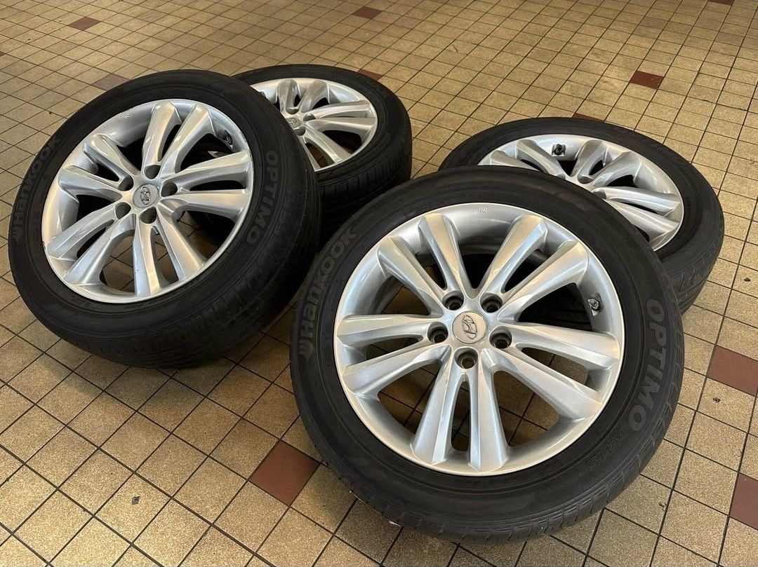 4 оригінальних диска Hyundai з шинами Hankook R18 225/55/18