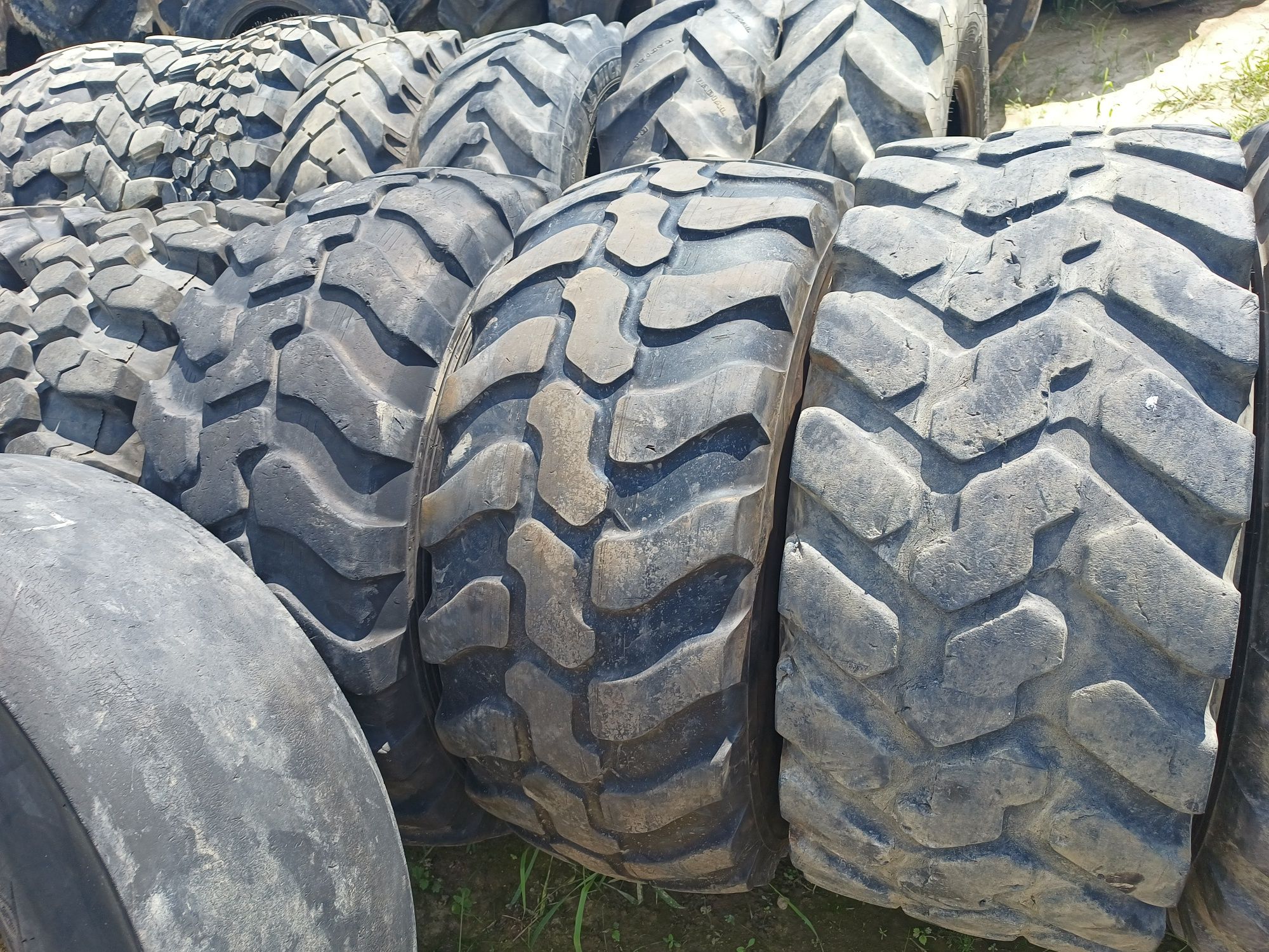 Opony 405/70r18 Dunlop mitas alliance jcb case cat volvo atlas hanomag