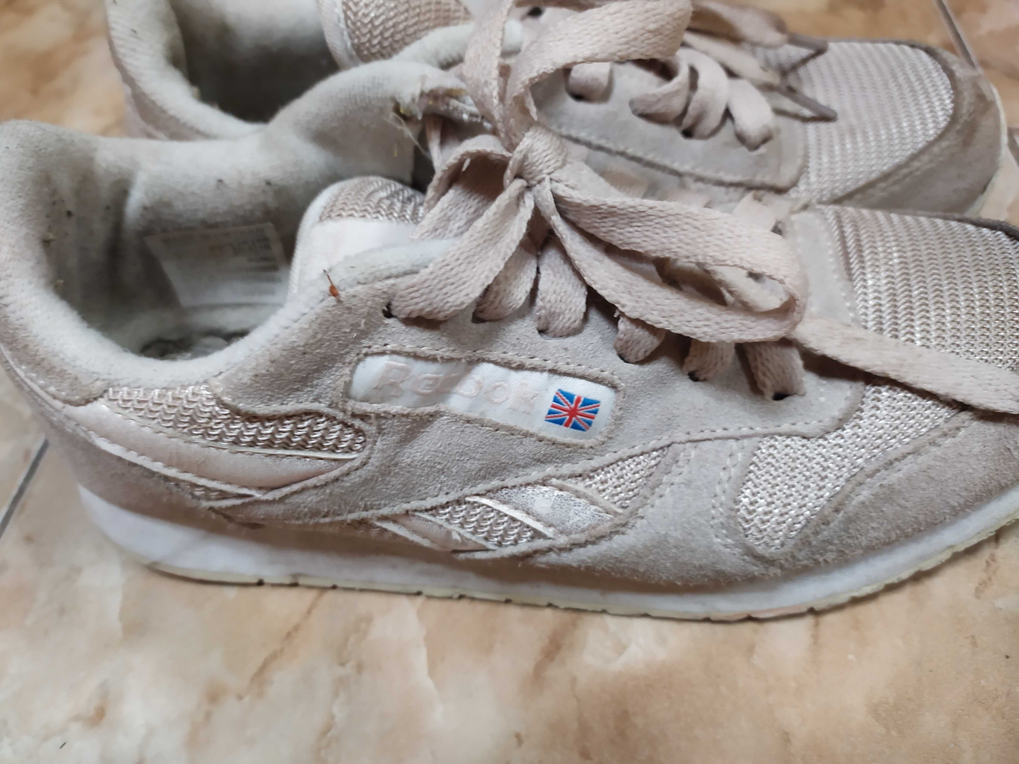 Кроссовки Reebok оригинал р. 37