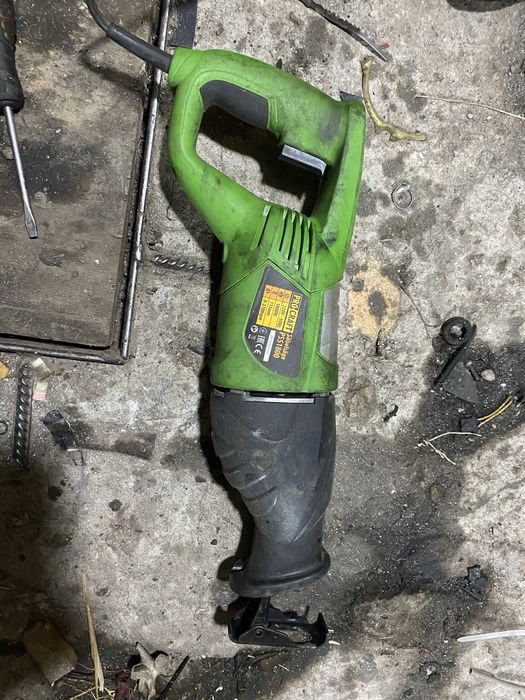 Електро інструмент