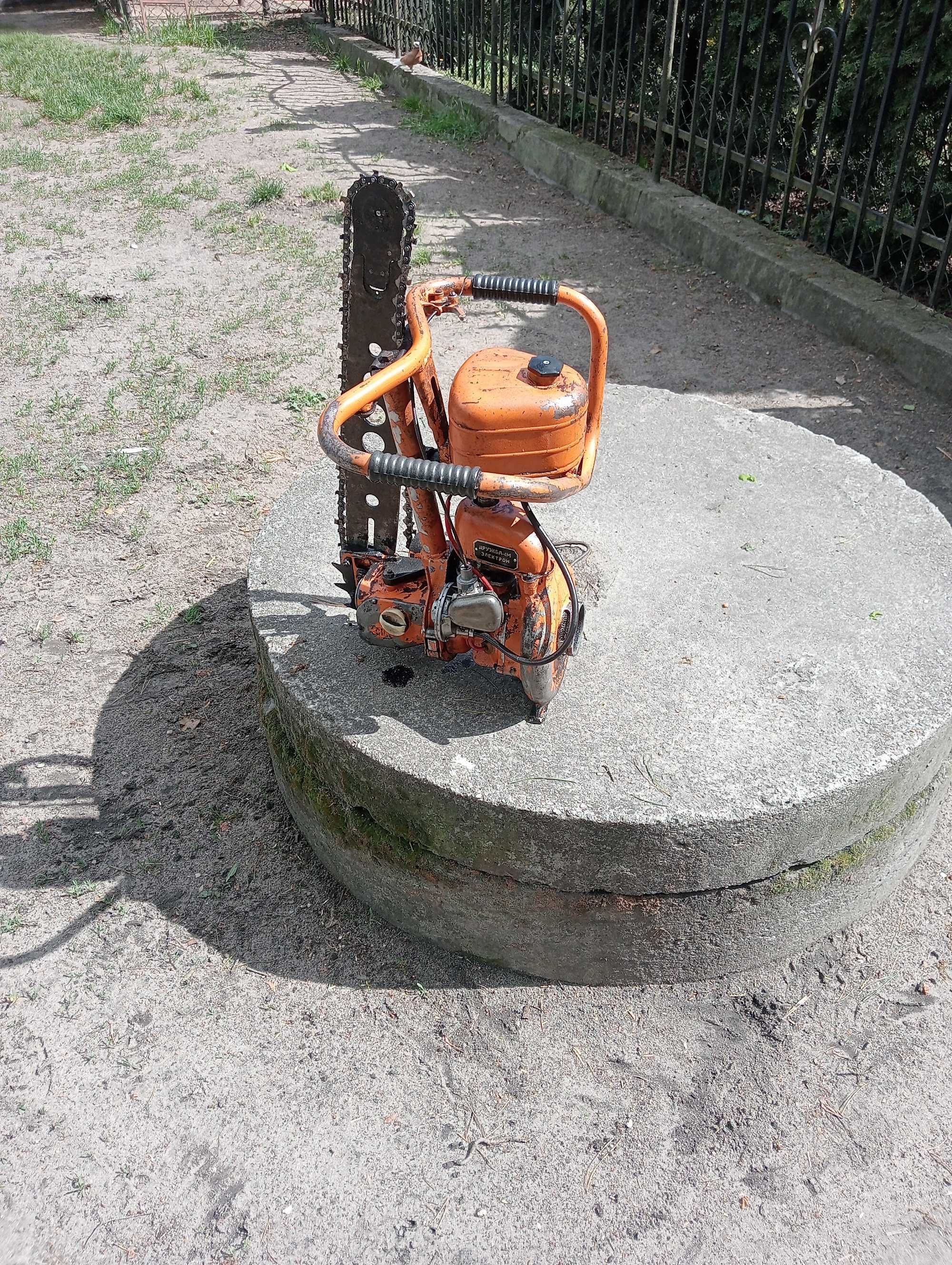 Sprzedam pile spalinowa