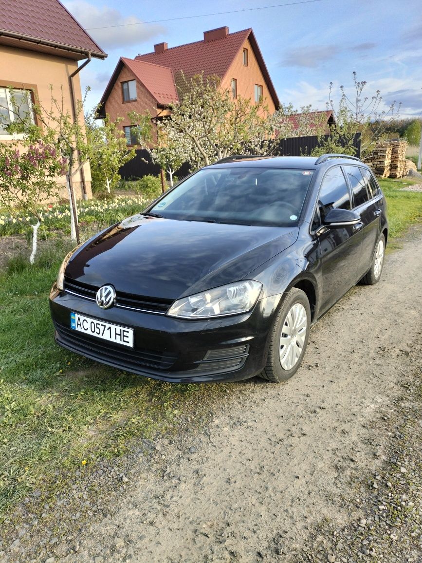 Продаю Volkswagen Golf VII 2013 TDI