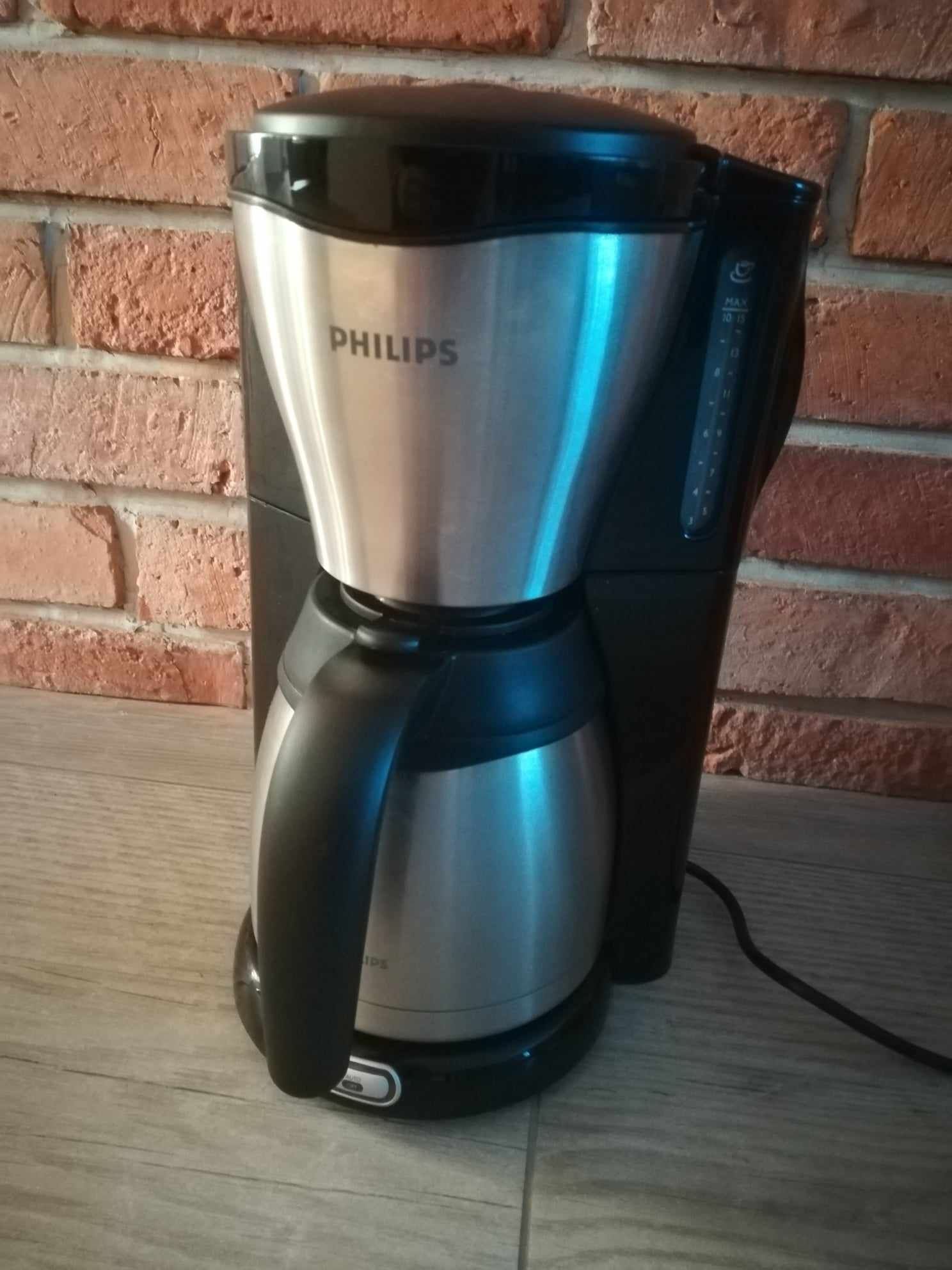 Ekspres do kawy przelewowy Philips  HD7546