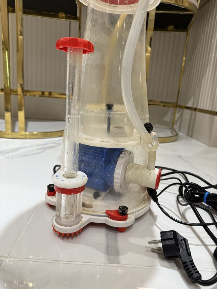 Bubble Magus Curve A8 - odpieniacz do 900l