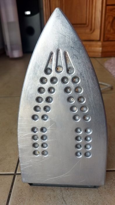 Żelazko firmy Philips GC 3126 za 30 zł