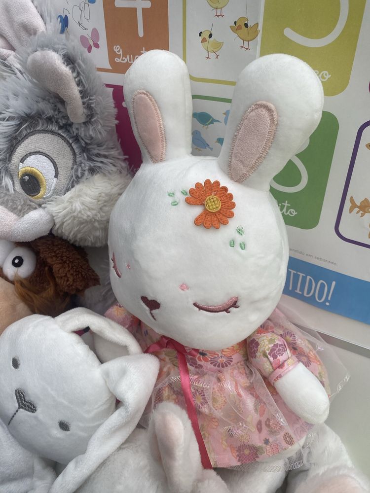 Bonecos coelhinhos Familia de Peluche Coelho