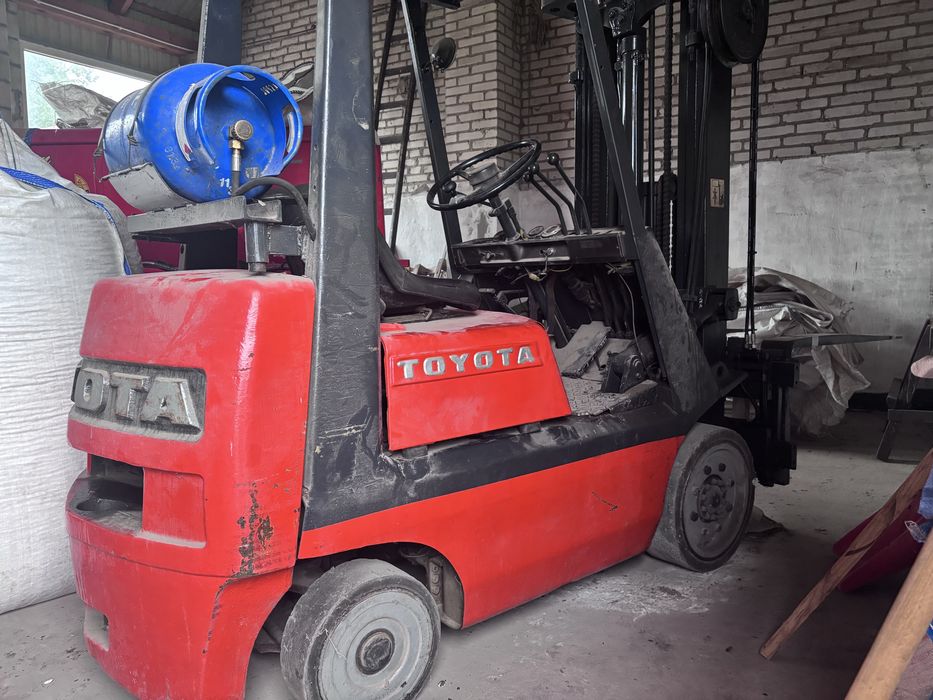 Wózek widłowy Toyota