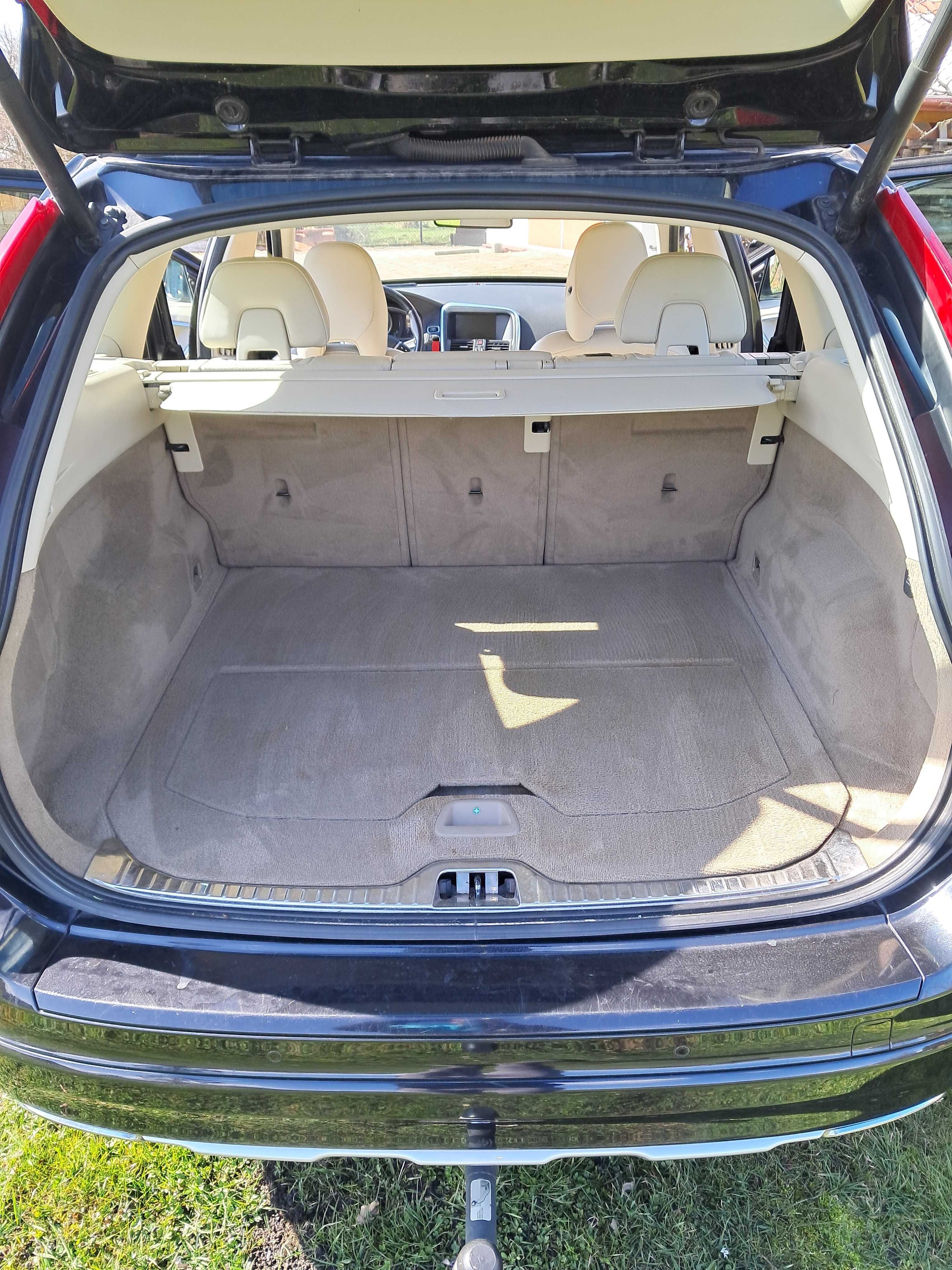 Volvo XC 60 Summum 2,4 D5