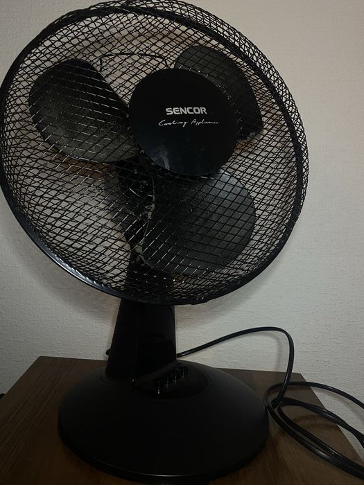 Вентилятор настільний Sencor SFE 3011BK