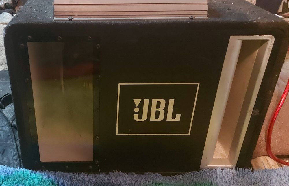 Сабвуфер JBL + підсилювач 600Вт