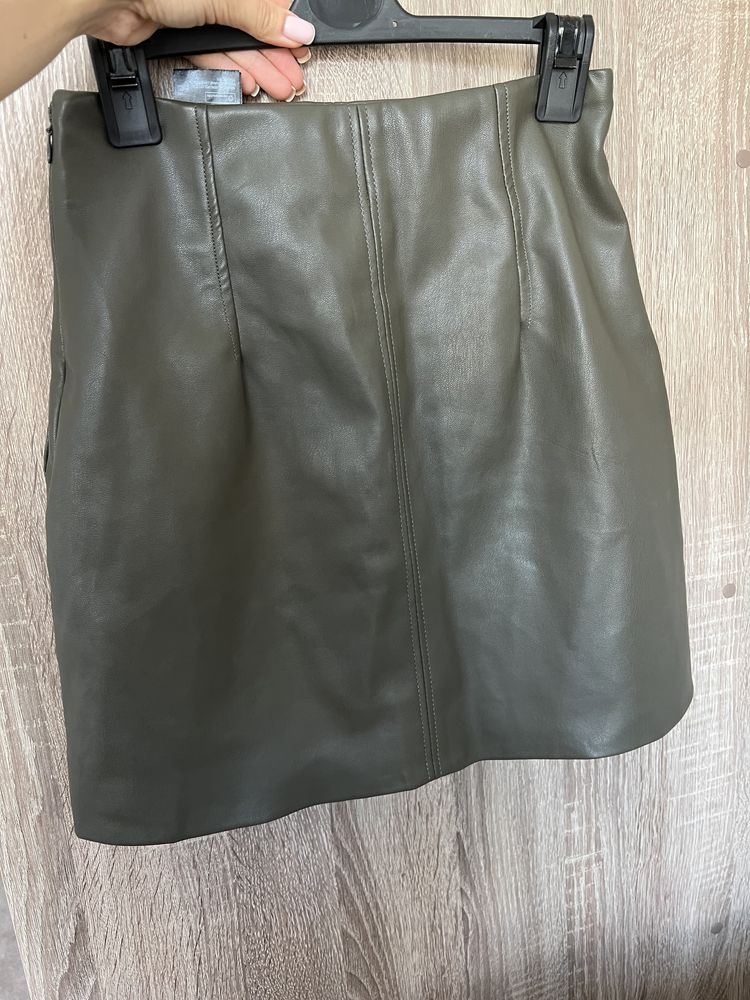 Спідниця з еко шкіри H&M