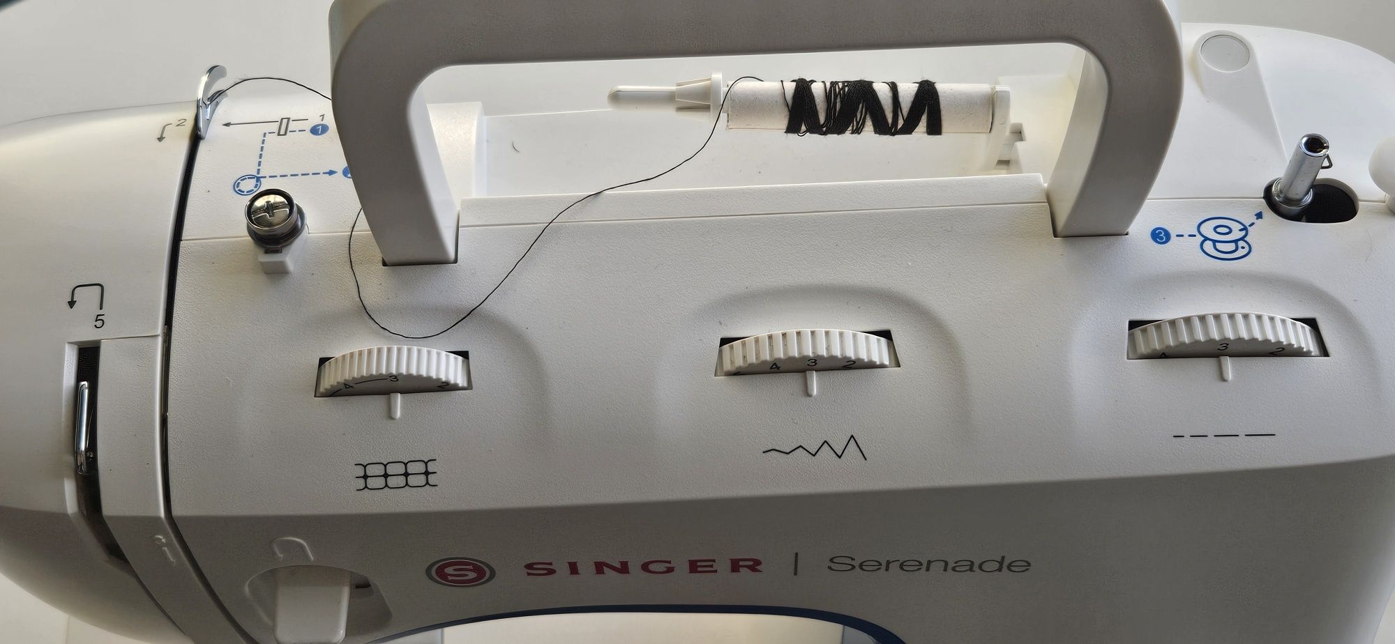 Máquina costura Singer Serenade