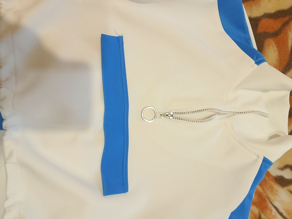 Спортивный костюм