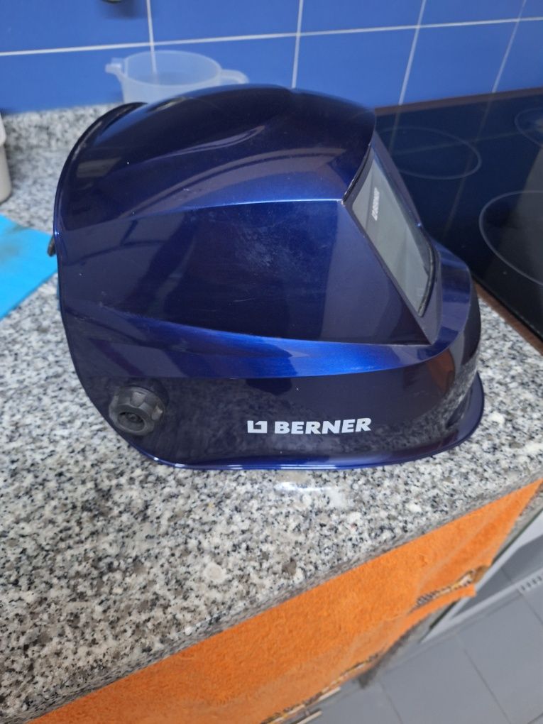 Mascara de soldar automática