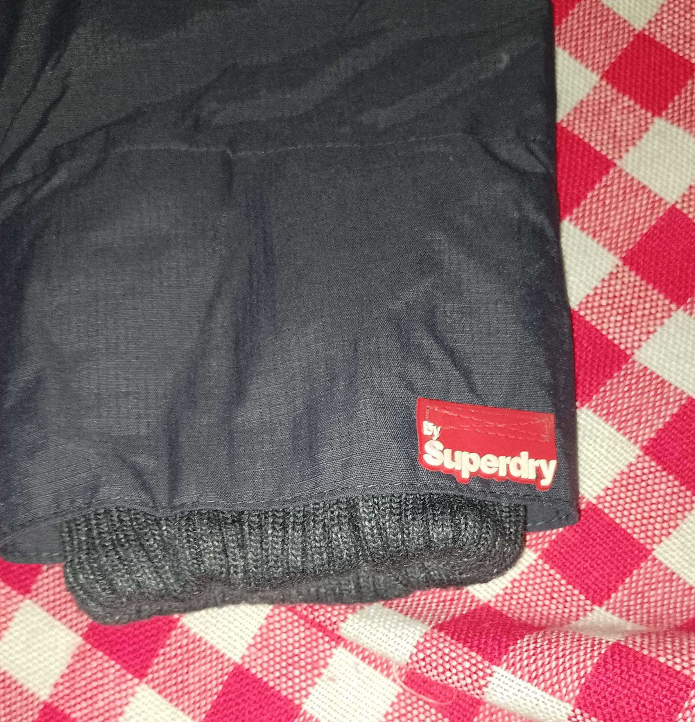 Kurtka Superdry damska rozmiar L