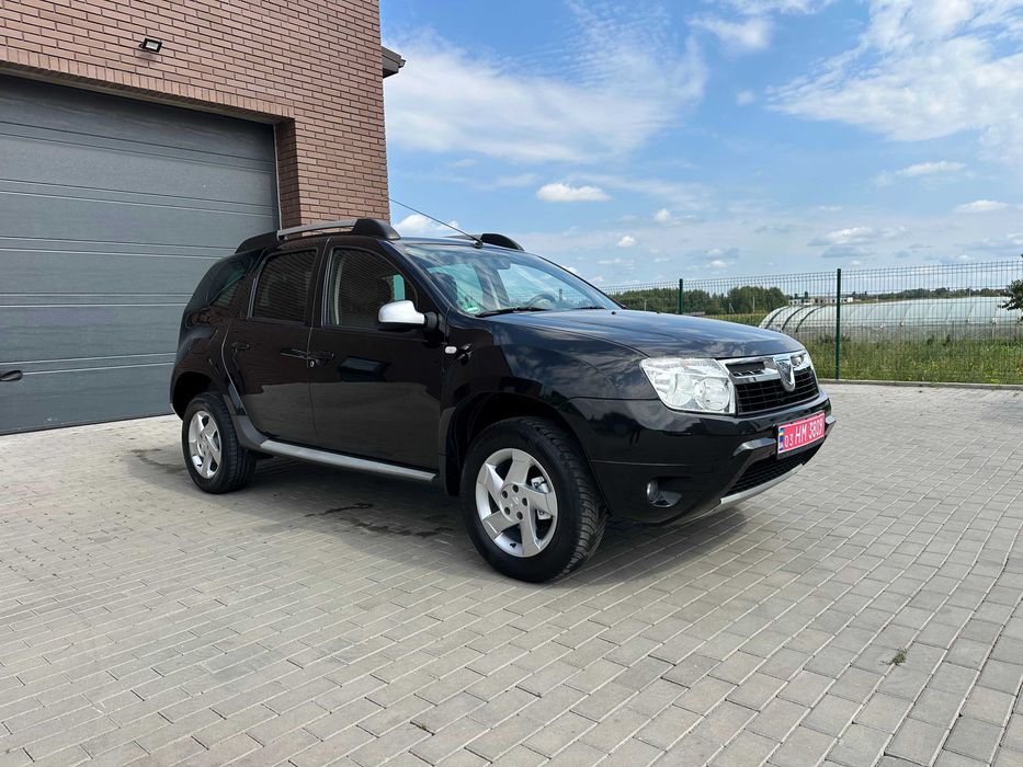 РЕНО дачія Дастер-газ бензин 2012