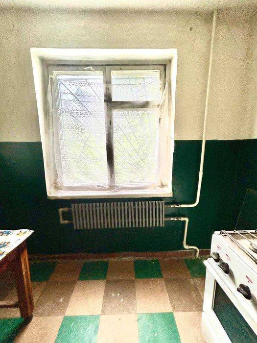 1 кімн. 1/9, без боргів, 2 мкрн. – Лівий берег