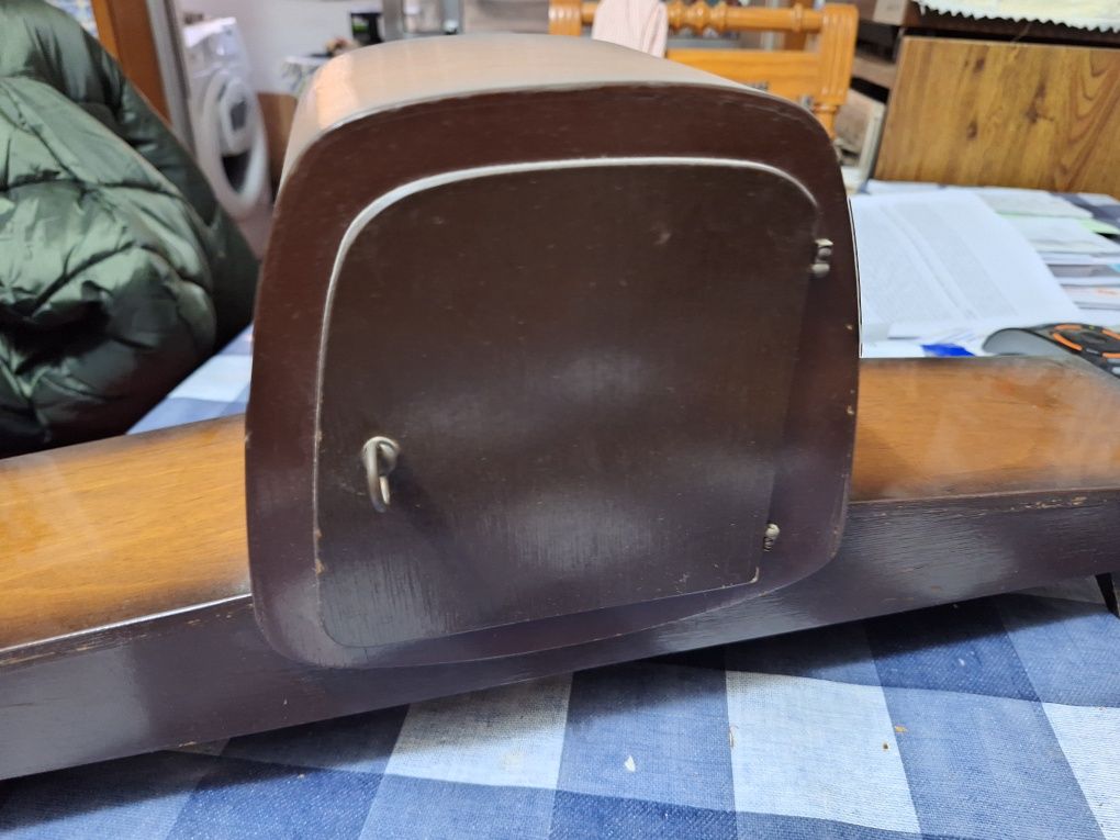 Relógio antigo de mesa carrilhão