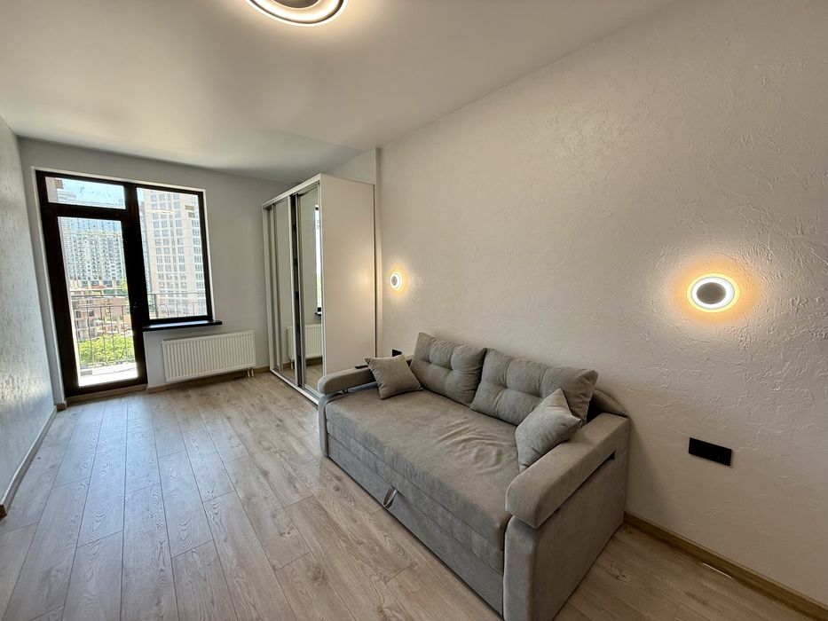 1- комнатная в Аркадии Генуезская Ремонт мебель техника Море Одесса