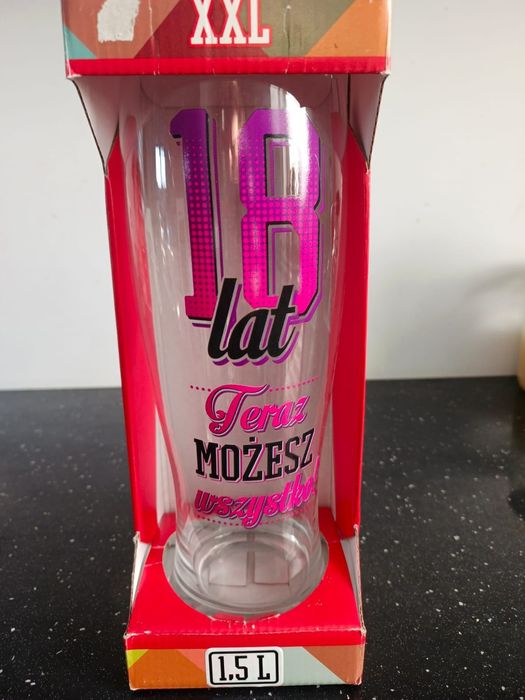 Szklanka do piwa  XXL na 18 urodziny