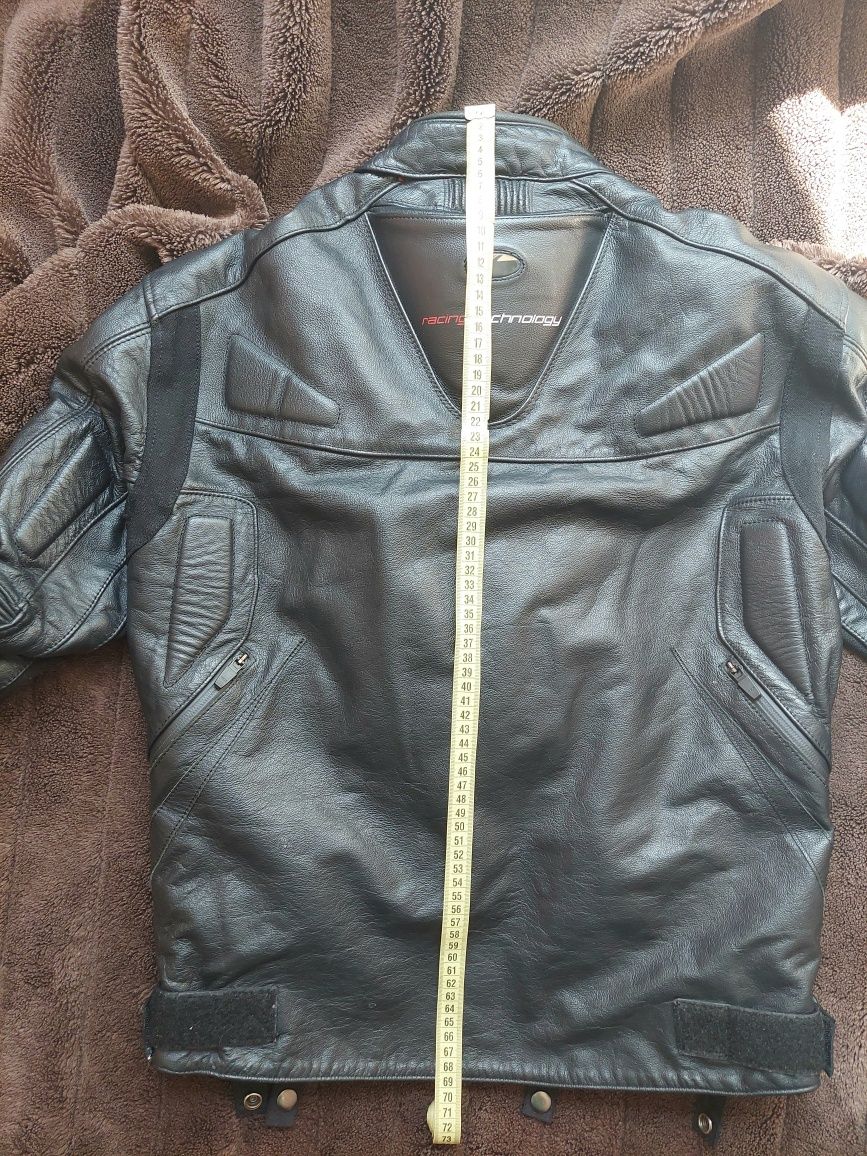 Мотокуртка фірми Segura alpinestars оригінал 

Стан класний привезено